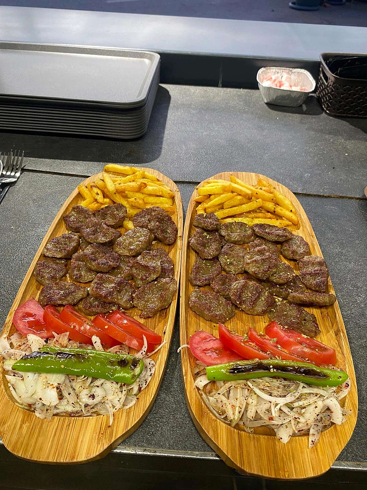 Köfteci Güner Baba Kurtköy de Köfteci