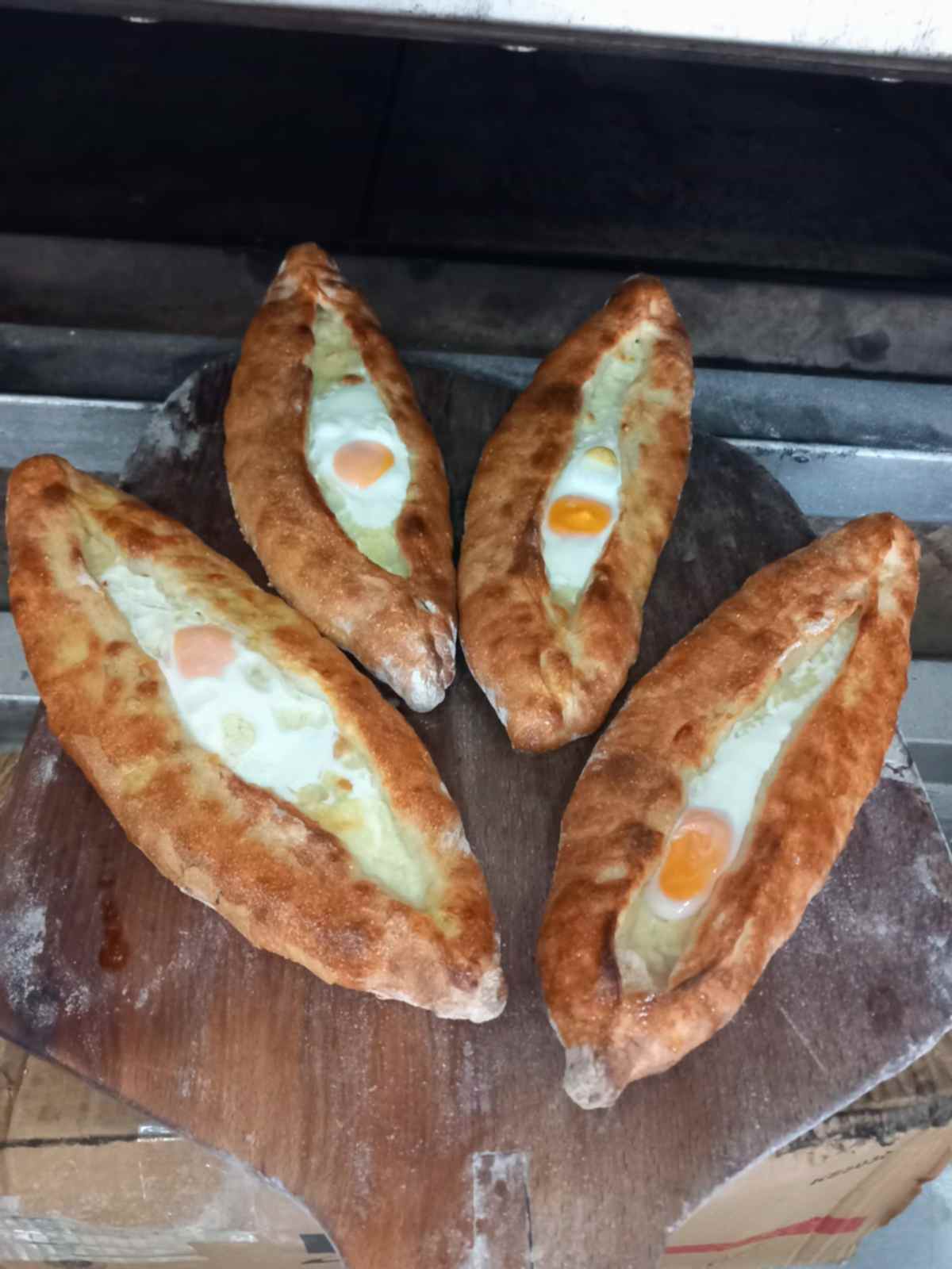 Baştan Pide Akçaabat'ta Pide Salonu
