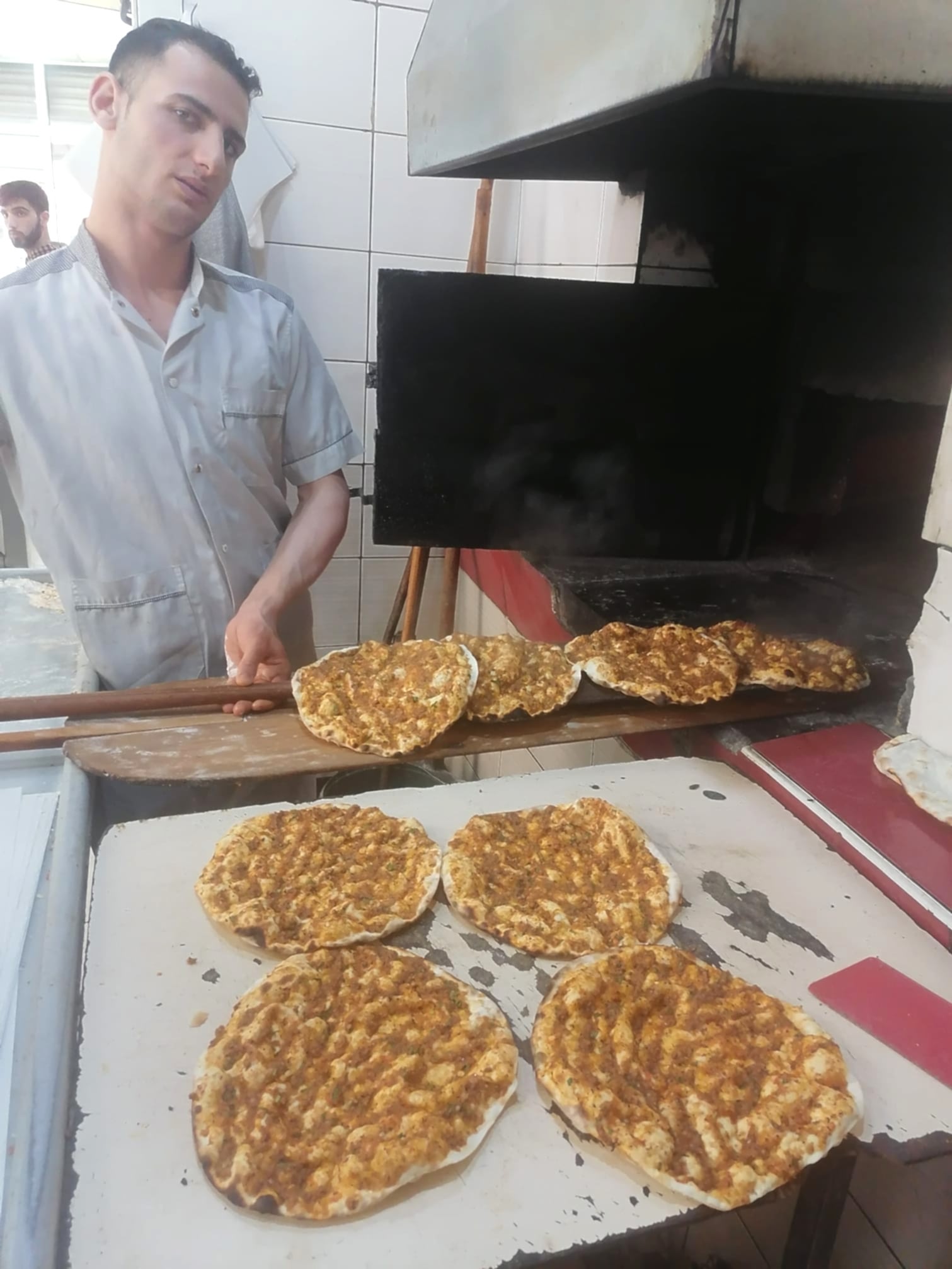 Kadir Lahmacun Pide Döner Salonu Bakı de Lahmacun Pide