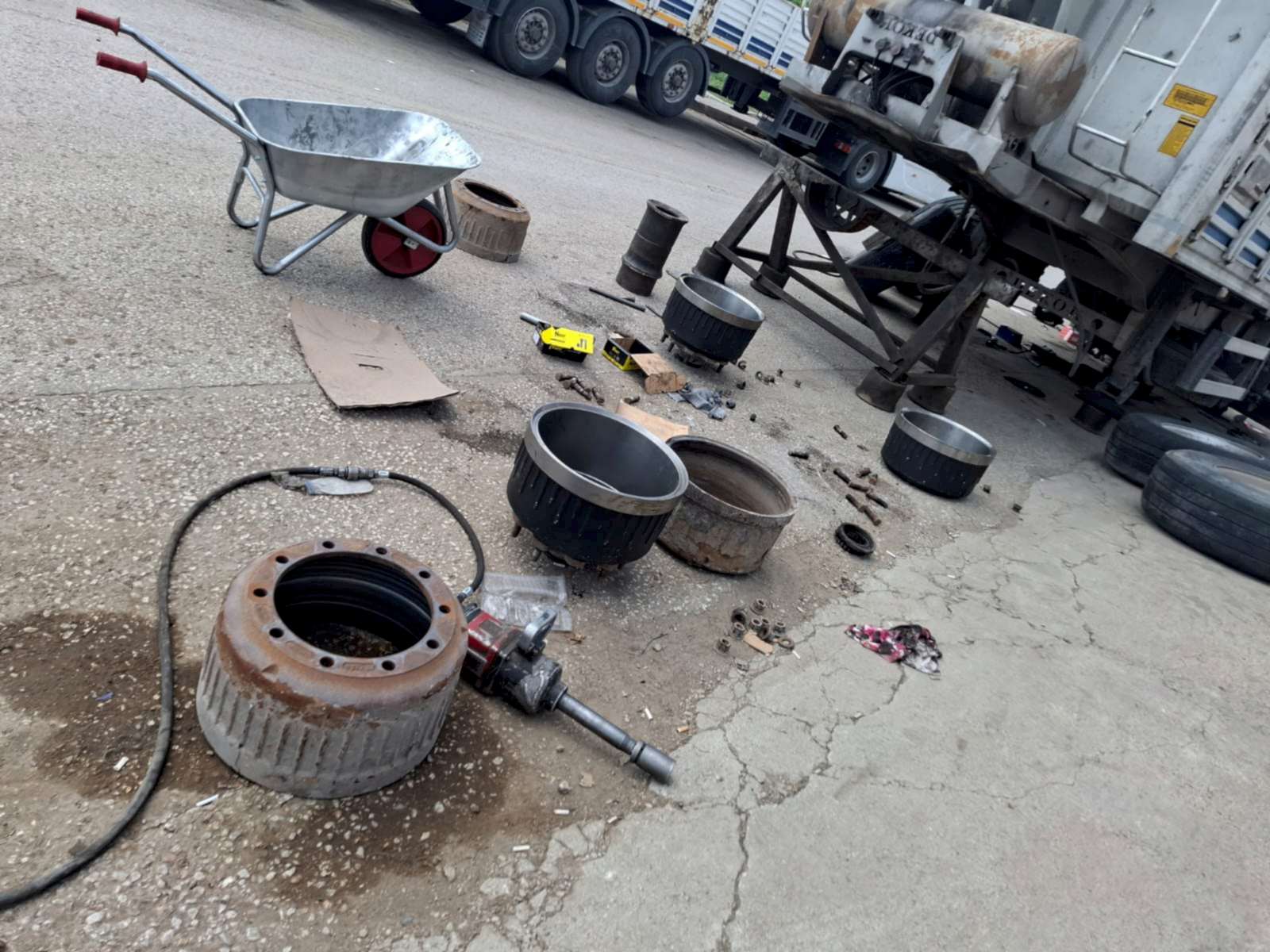 Teknik İş Fren Sistemleri Erkan Usta Ostim de Fren Tamiri