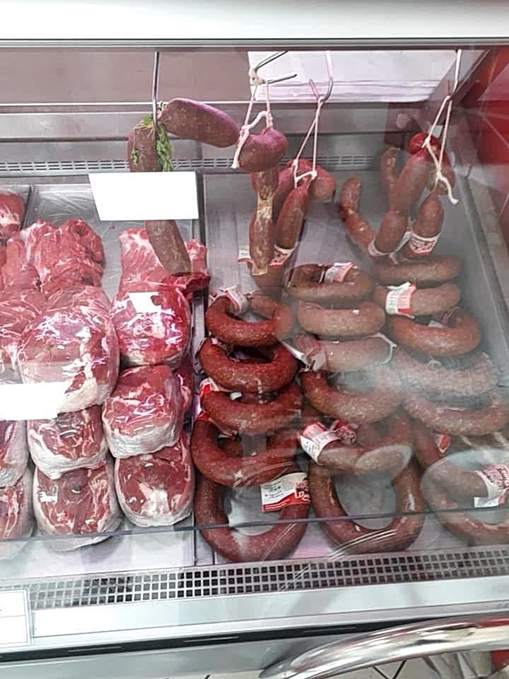YÜCEL ET SUMQAYIT DE ET KASAP