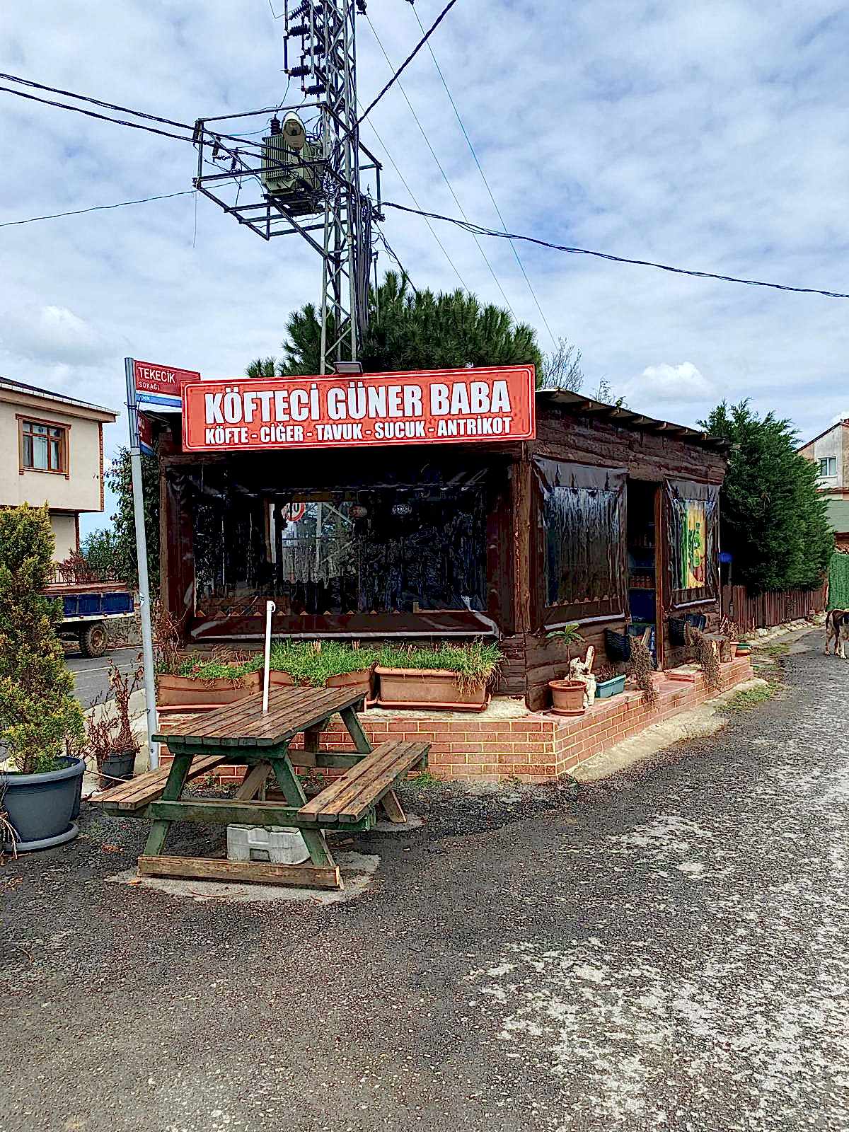 Köfteci Güner Baba Kurtköy de Köfteci